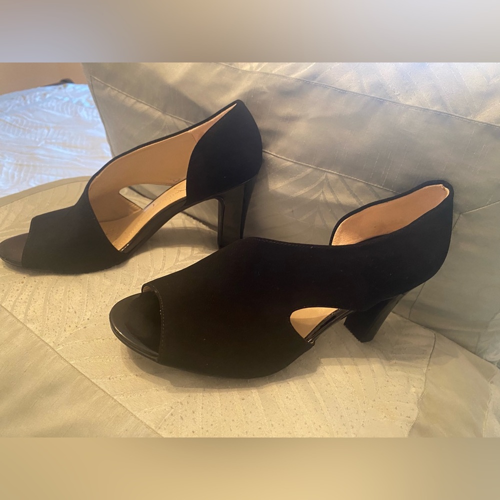 Life Stride Black Heeled Sandals with Tapered Heel